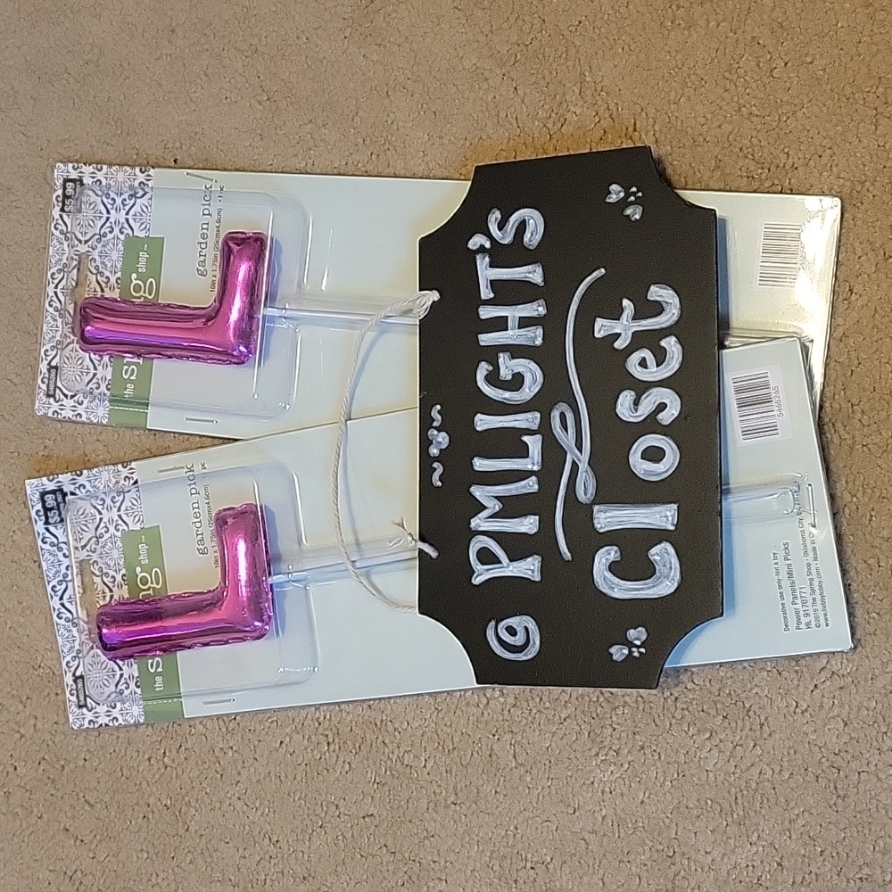 Hobby Lobby The Spring Shop Set of 2 New Garden Picks "L" Shape Hot Pink